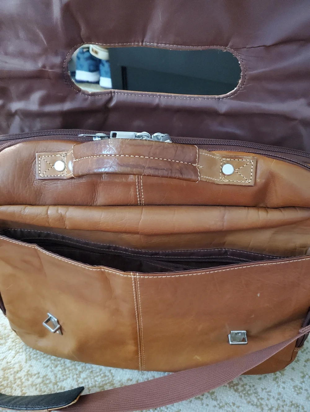 Wilsons Leather Messenger Laptop Briefcase Business Travel Carryon Bag